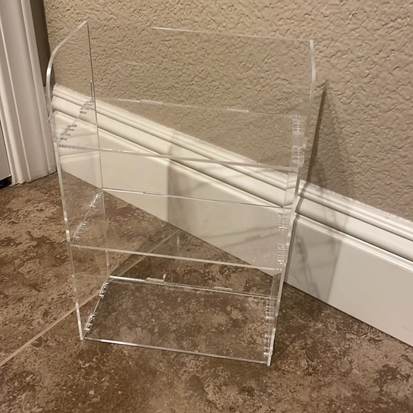 3 tier clear acrylic bathroom organizer - Picture 6 of 8